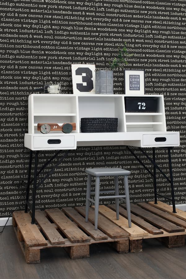 ESTAhome tapet text stadssamtal svart 53 cm x 10,05 m