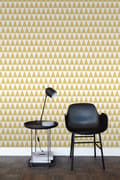 Miniatyrbillede 6 af 8: ESTAhome tapet grafiske trekanter okkergult 53 cm x 10,05 m