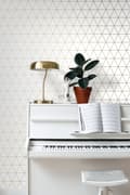Miniatyrbillede 3 af 6: ESTAhome tapet grafiske trekanter hvidt og guld 0,53 x 10,05 m