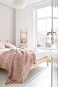Miniatyrbild 5 av 8: ESTAhome tapet enfärgad med linnetextilstruktur gråbrunt 53 cm x 10,05 m