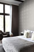 Miniatyrbillede 3 af 8: Origin Wallcoverings tapet grafisk form mulvarpegråt 53 cm x 10,05 m