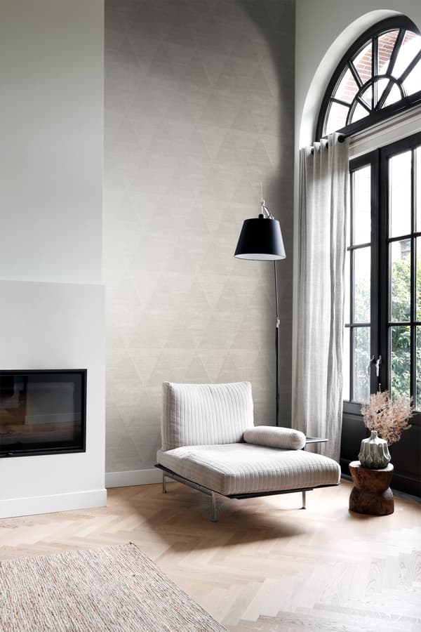 Origin Wallcoverings tapet slitna metalltrianglar varm silver 53 cm x 10,05 m