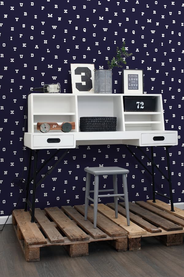 ESTAhome tapet alfabet blått 53 cm x 10,05 m