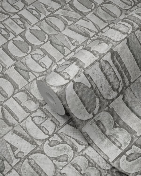 Origin Wallcoverings tapet gamle metaltrykte bogstaver gråt 53 cm x 10,05 m