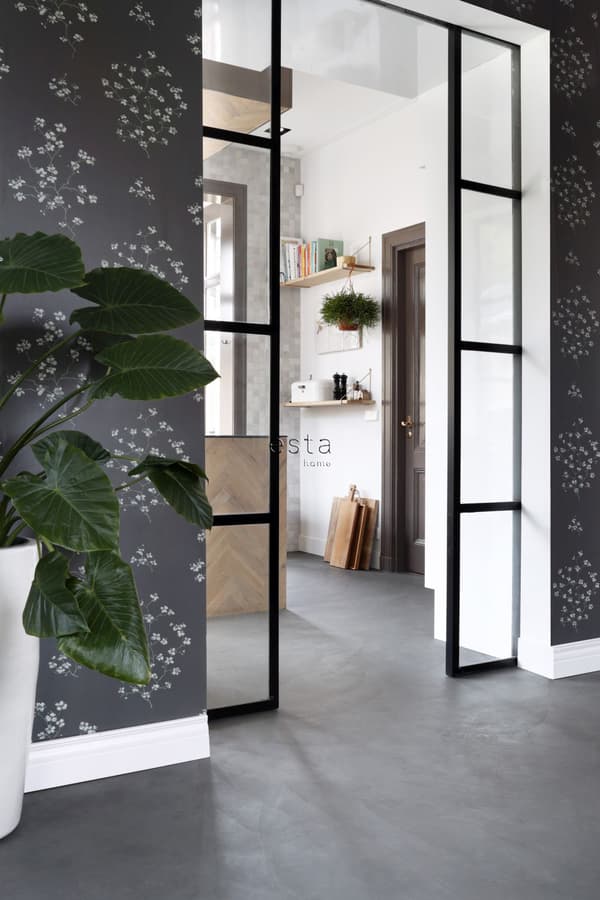ESTAhome tapet blomstrende grene sort 0,53 x 10,05 m