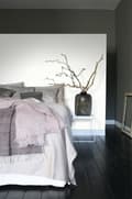 Miniatyrbild 4 av 8: Origin Wallcoverings tapet ornament benfärgat 53 cm x 10,05 m
