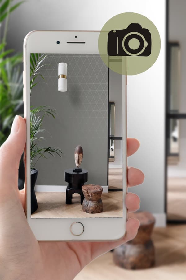 Origin Wallcoverings tapet grafiske trekanter varmgråt 0,53 x 10,05 m