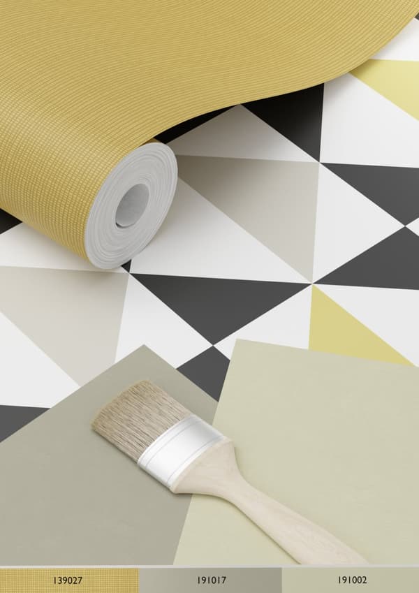 ESTAhome tapet grafiska trianglar vitt, svart, grått och ockra 0,53 x 10,05 m