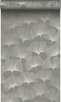 Miniatyrbillede 1 af 8: Origin Wallcoverings tapet ginkgoblade varmgråt 0,53 x 10,05 m