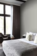 Miniatyrbild 5 av 7: Origin Wallcoverings tapet fiskbensväv grått 0,53 x 10,05 m