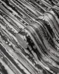 Miniatyrbild 3 av 5: Origin Wallcoverings tapet ränder svart och vitt 53 cm x 10,05 m