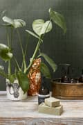 Miniatyrbild 3 av 8: ESTAhome tapet krokodilhud gråaktigt olivgrönt 0,53 x 10,05 m