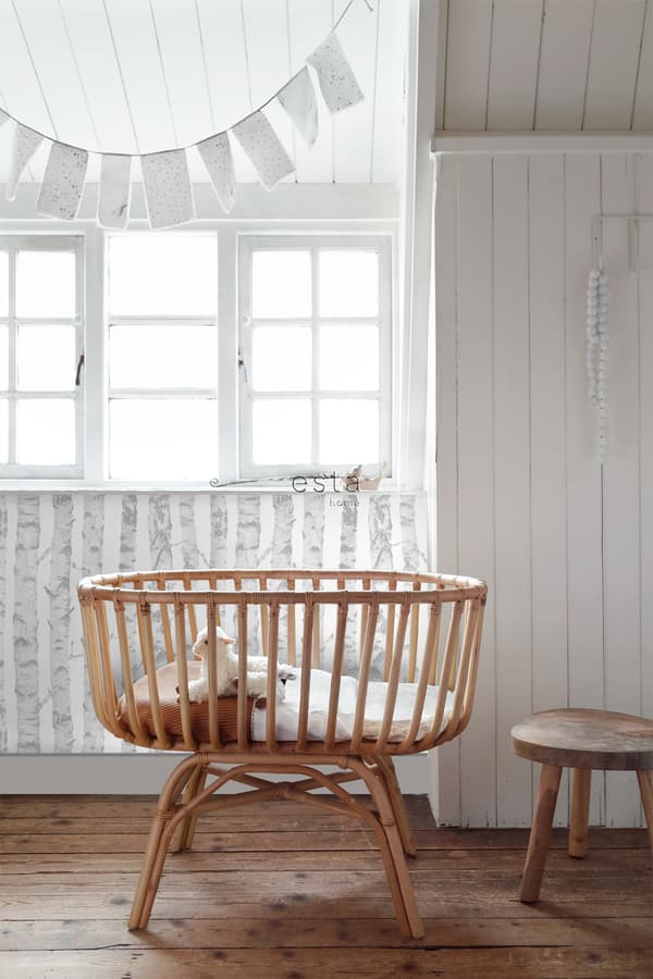 ESTAhome tapet birkestammer sølv og hvidt 53 cm x 10,05 m