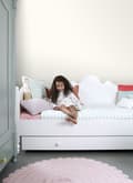 Miniatyrbillede 4 af 8: ESTAhome tapet fine prikker off-hvidt og lyserødt 53 cm x 10,05 m