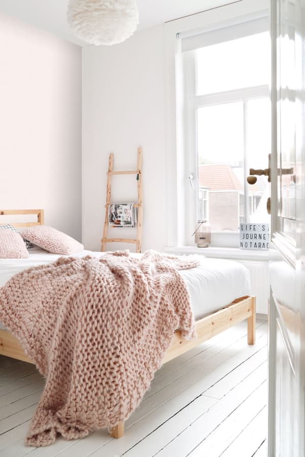 ESTAhome tapet ensfarvet linnedstruktur pudderrosa 0,53 x 10,05 m