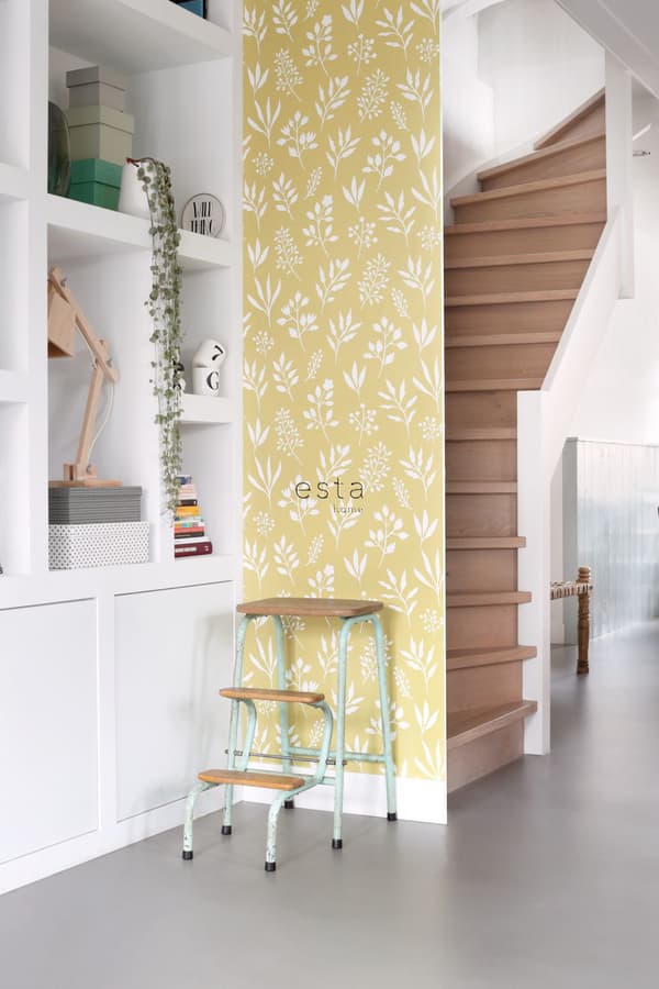 ESTAhome tapet blomstermønster i skandinavisk stil okkergult 0,53 x 10,05 m