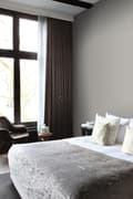 Miniatyrbild 5 av 7: Origin Wallcoverings tapet fiskbensväv ljust mullvadsgrått 0,53 x 10,05 m