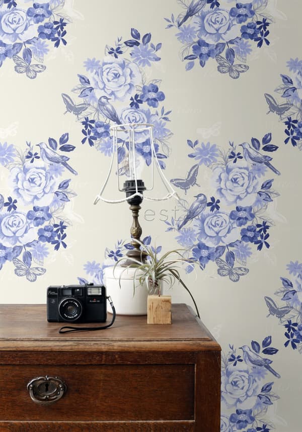 ESTAhome tapet blommor och fåglar indigoblått 53 cm x 10,05 m