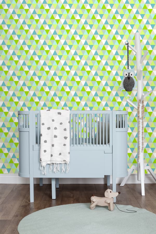 ESTAhome tapet trianglar limegrönt, turkost och beige 53 cm x 10,05 m