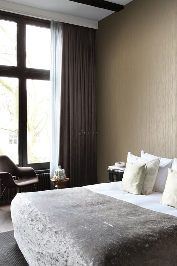Origin Wallcoverings tapet smal rand glänsande kopparbrunt 53 cm x 10,05 m