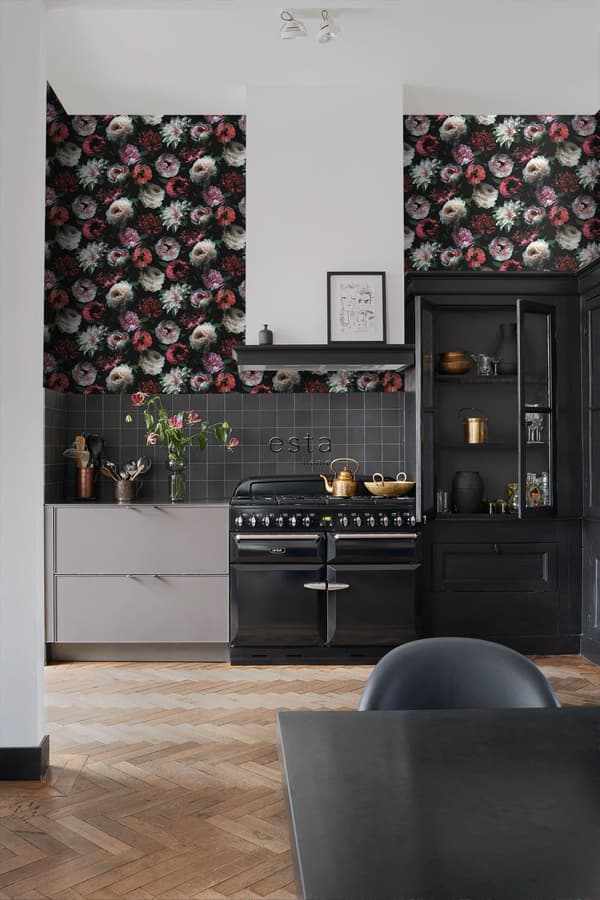 ESTAhome tapet blommor rosa, svart och mörkgrönt 0,53 x 10,05 m