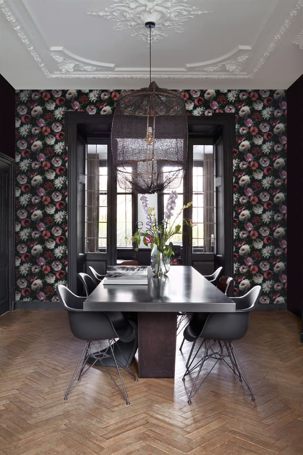 ESTAhome tapet blommor rosa, svart och mörkgrönt 0,53 x 10,05 m