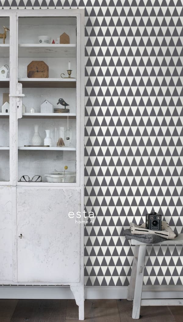 ESTAhome tapet grafiska geometriska trianglar mörkgrått och matt vitt 53 cm x 10,05 m