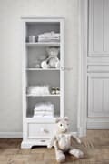 Miniatyrbild 2 av 5: Origin Wallcoverings tapet små kronor glänsande vitt och rosa 0,53 x 10,05 m