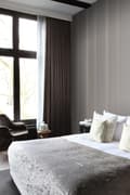Miniatyrbild 5 av 8: Origin Wallcoverings tapet ränder mullvadsgrått och glänsande brons 53 cm x 10,05 m