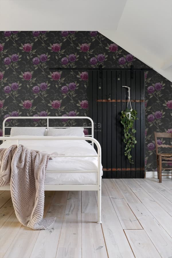 ESTAhome tapet hortensior svart och aubergine 53 cm x 10,05 m