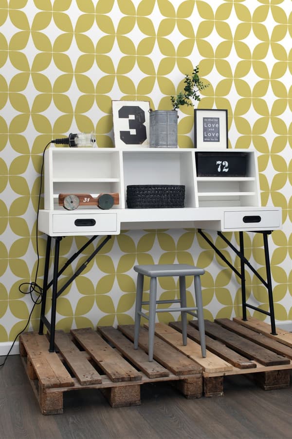 ESTAhome tapet grafisk motiv okkergult og hvidt 0,53 x 10,05 m