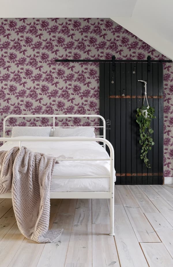 ESTAhome tapet akvarelmalede roser aubergine lilla og mulvarpegråt 53 cm x 10,05 m