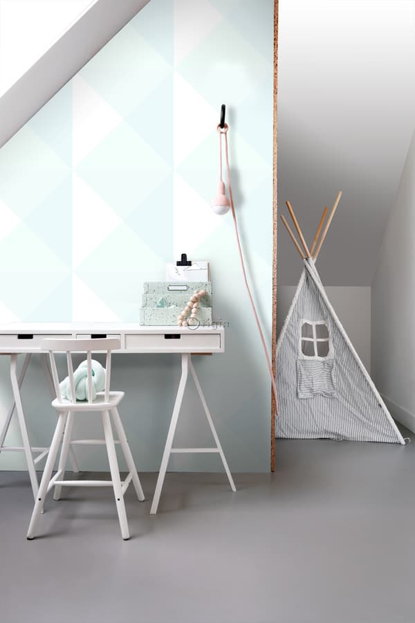 Origin Wallcoverings tapet stora trianglar matt vitt och mintgrönt 53 cm x 10,05 m