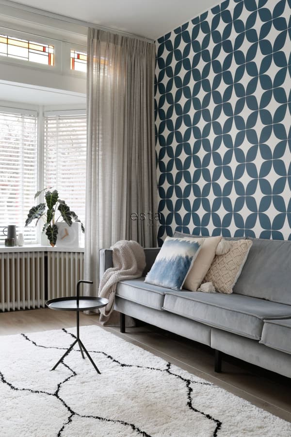 ESTAhome tapet grafiskt motiv gråaktigt mörkblått och vitt 0,53 x 10,05 m