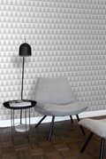Miniatyrbillede 5 af 8: ESTAhome tapet grafiske geometriske trekanter varmt lysegråt og mathvidt 53 cm x 10,05 m