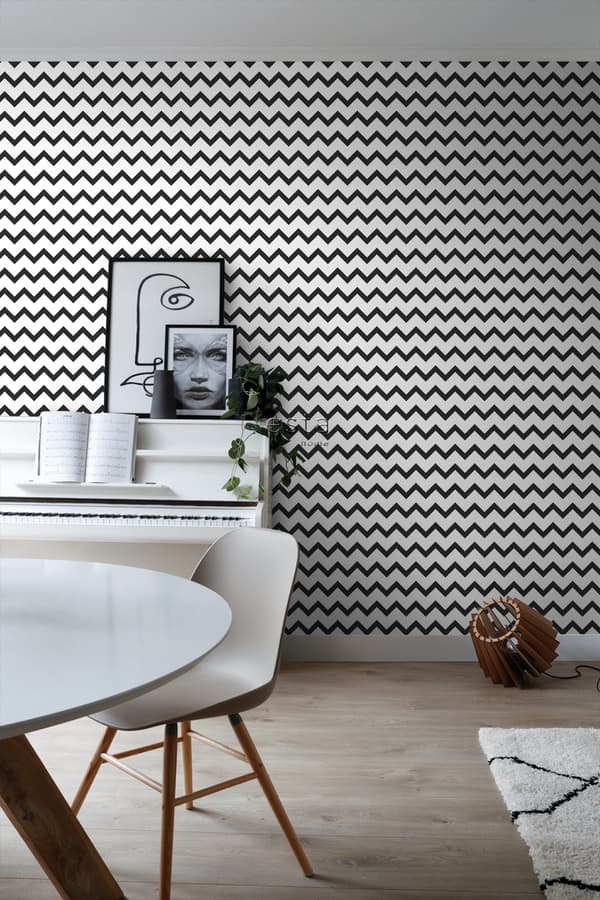 ESTAhome tapet zig-zag-motiv sort og hvidt 0,53 x 10,05 m