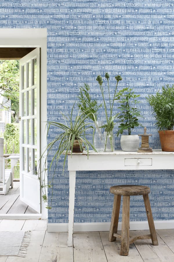 ESTAhome tapet somrig text blått 53 cm x 10,05 m