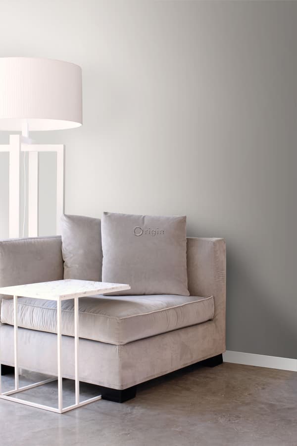 Origin Wallcoverings tapet enfärgad glänsande varmt grått 53 cm x 10,05 m