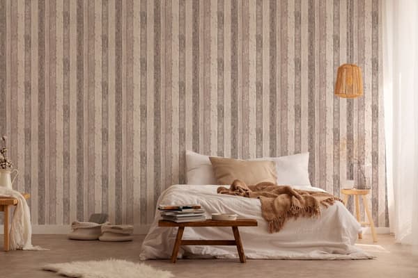 Non woven-tapet trä utseende Profhome 855053-GU lätt texturerad matt färg brun grädde 5,33 m2