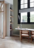 Miniatyrbild 7 av 8: Origin Wallcoverings tapet kakelmotiv med ormskinn tryck mullvadsgrått 0,53 x 10,05 m