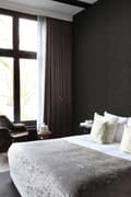 Miniatyrbild 3 av 7: Origin Wallcoverings tapet kakelmotiv med ormskinn tryck mörkbrunt 0,53 x 10,05 m