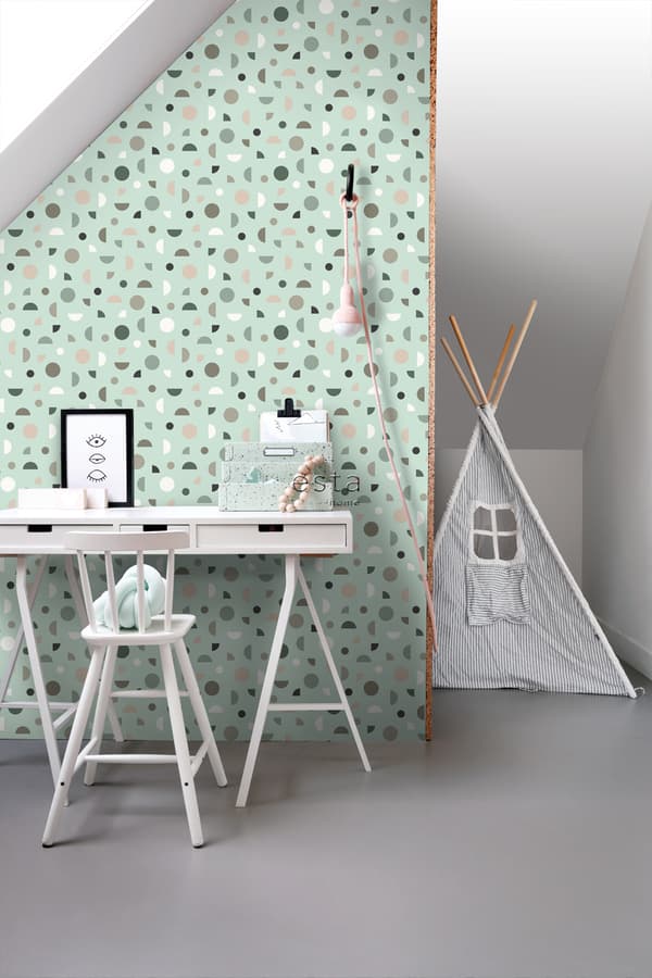 ESTAhome tapet grafiskt motiv mintgrönt, milt rosa och vitt 0,53 x 10,05 m