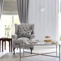 Miniatyrbillede 3 af 6: Laura Ashley - Non-woven tapet - Lille Pearlescent Stripe Silver - 10mx52cm
