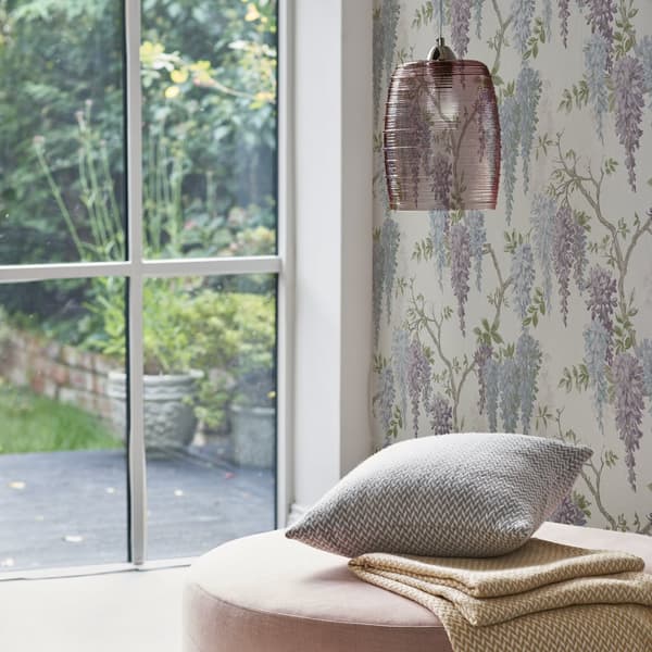 Laura Ashley - Non-woven tapet - Wisteria Garden Pale Iris - 10mx52cm
