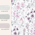 Miniatyrbillede 5 af 6: Laura Ashley - Non-woven tapet - Wild Meadow Pale Iris - 10mx52cm