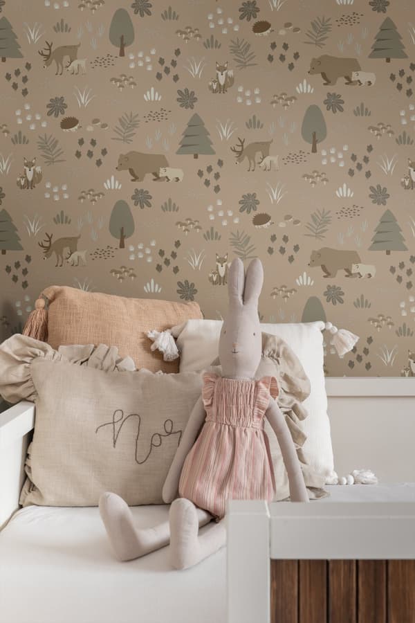 ESTAhome tapet skov med skovdyr beige brun 0.53 x 10.05 m