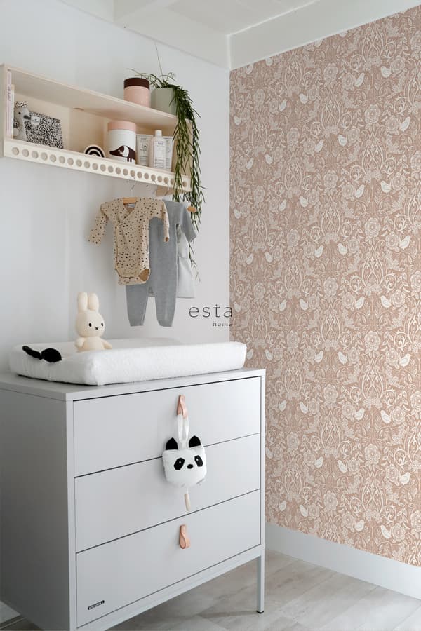 ESTAhome tapet blomster og fugle i art nouveau nude farve og hvidt 0,53 x 10,05 m