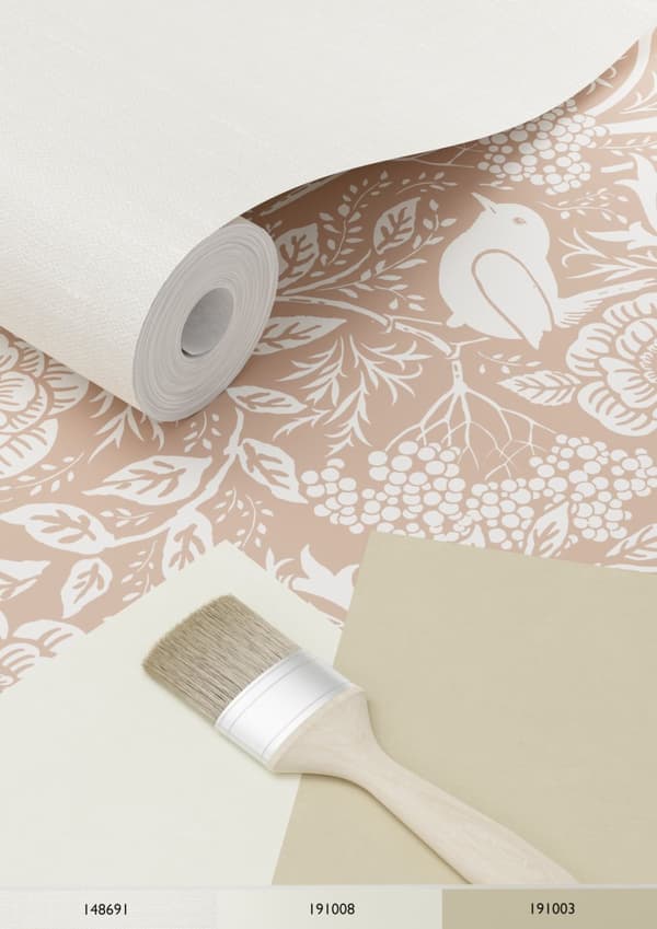 ESTAhome tapet blomster og fugle i art nouveau nude farve og hvidt 0,53 x 10,05 m