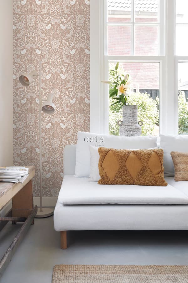 ESTAhome tapet blomster og fugle i art nouveau nude farve og hvidt 0,53 x 10,05 m