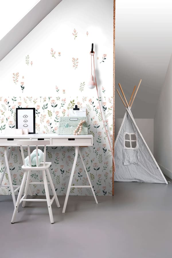 ESTAhome tapet blommor vitt, rosa och grönt 0,53 x 10,05 m